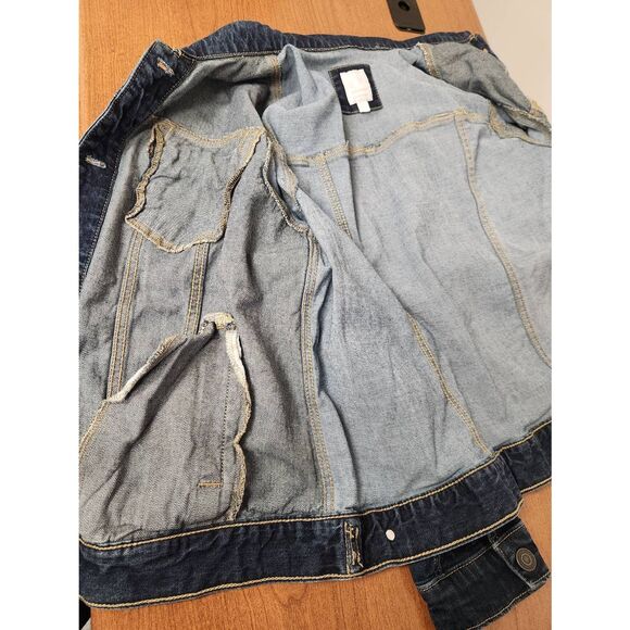 NWOT LC Lauren Conrad Distressed Jean Jacket - Picture 9 of 11